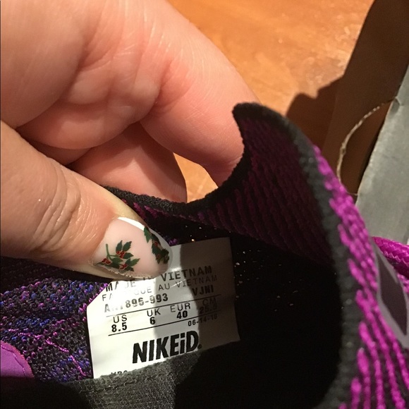 💗Nike Sneakers💗 - Picture 5 of 8